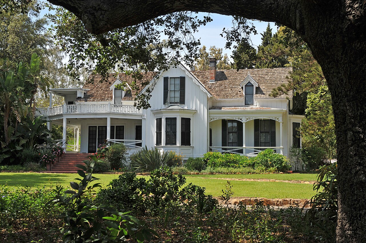 Photo of Stow House