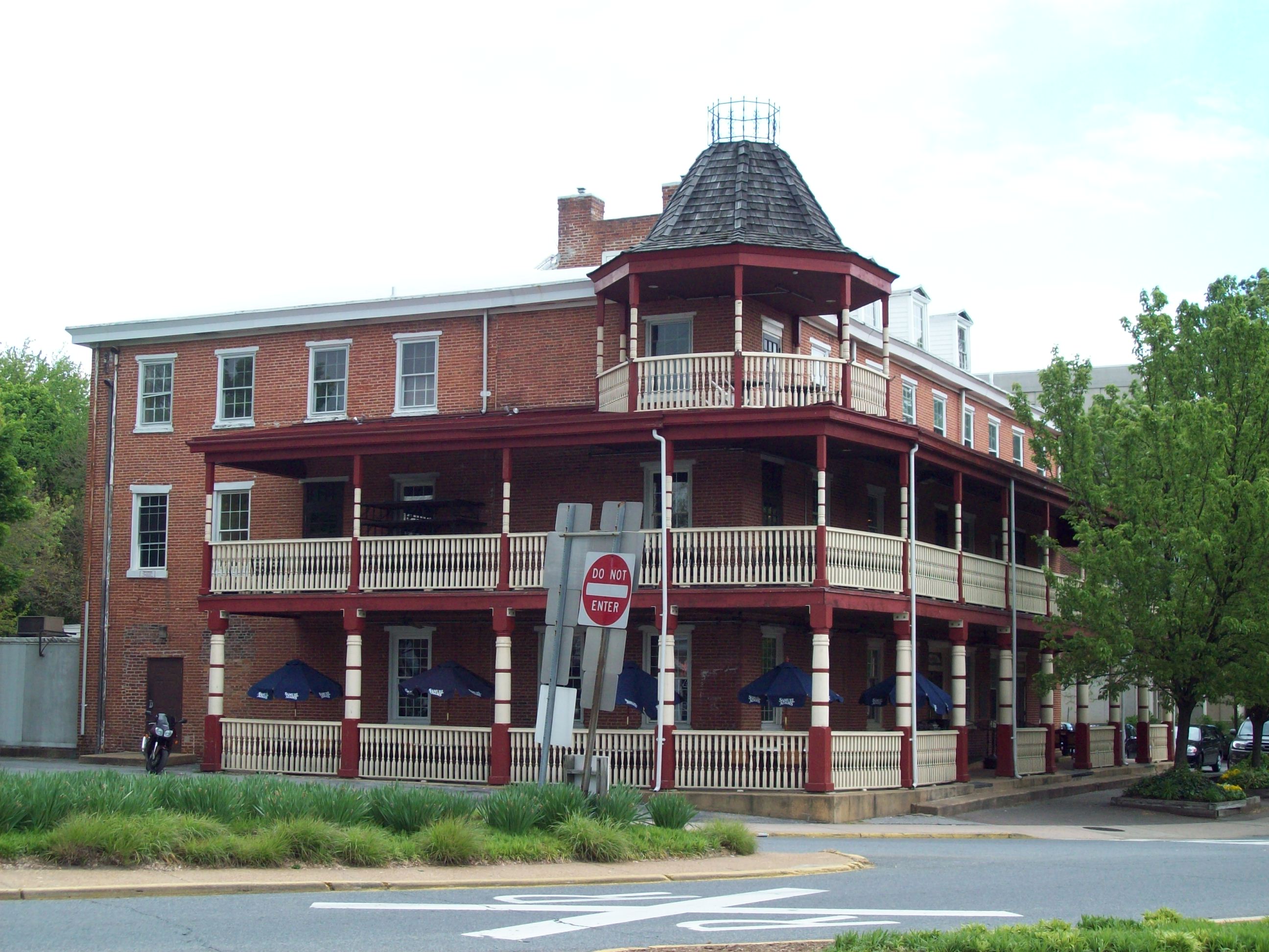 Photo of Deer Park Tavern