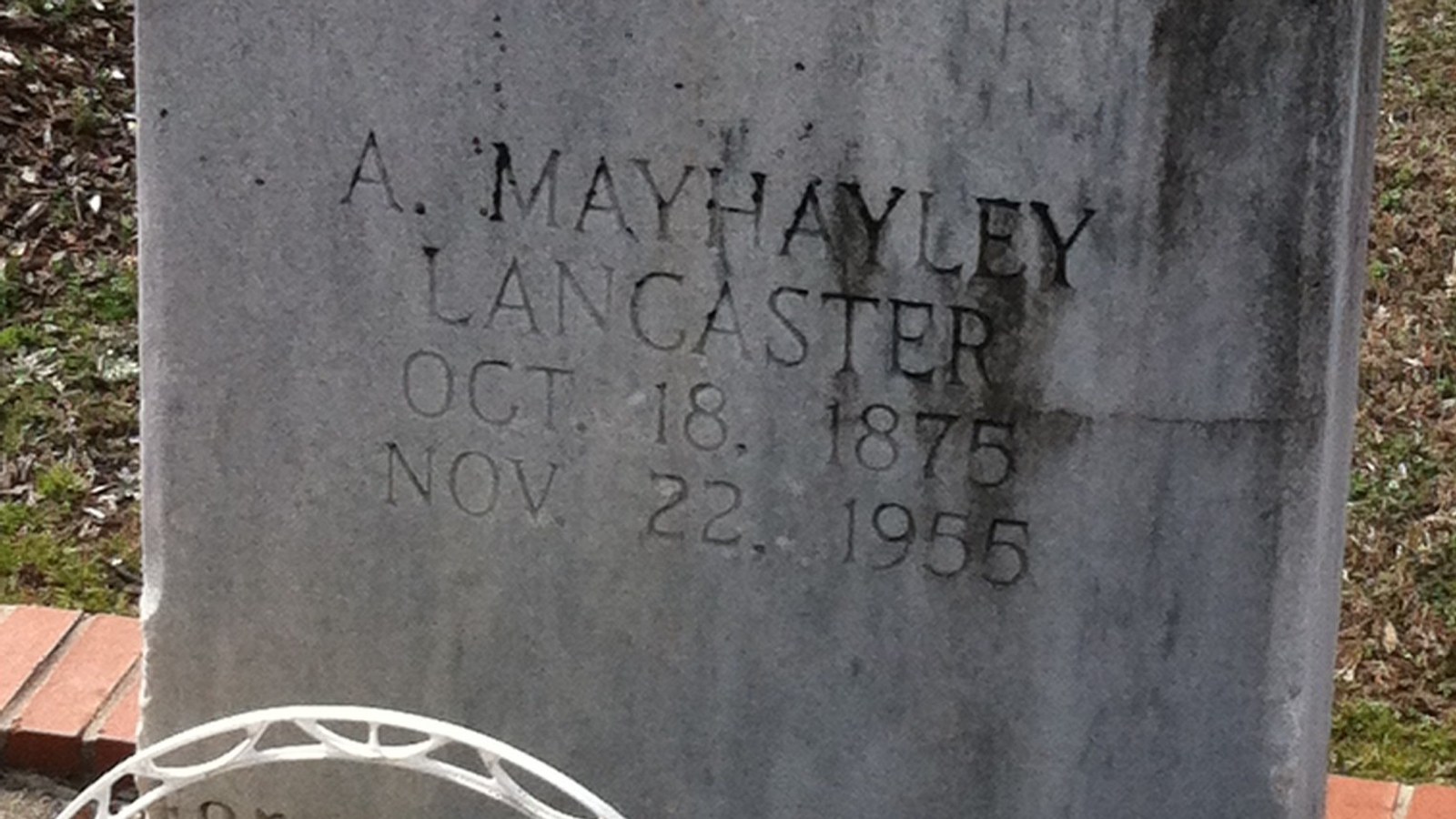 Photo of Grave of Mayhayley Lancaster