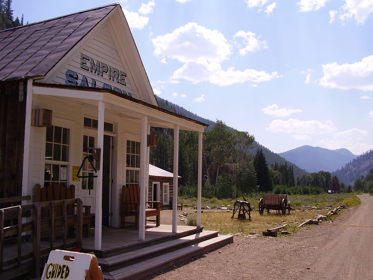 Photo of Custer