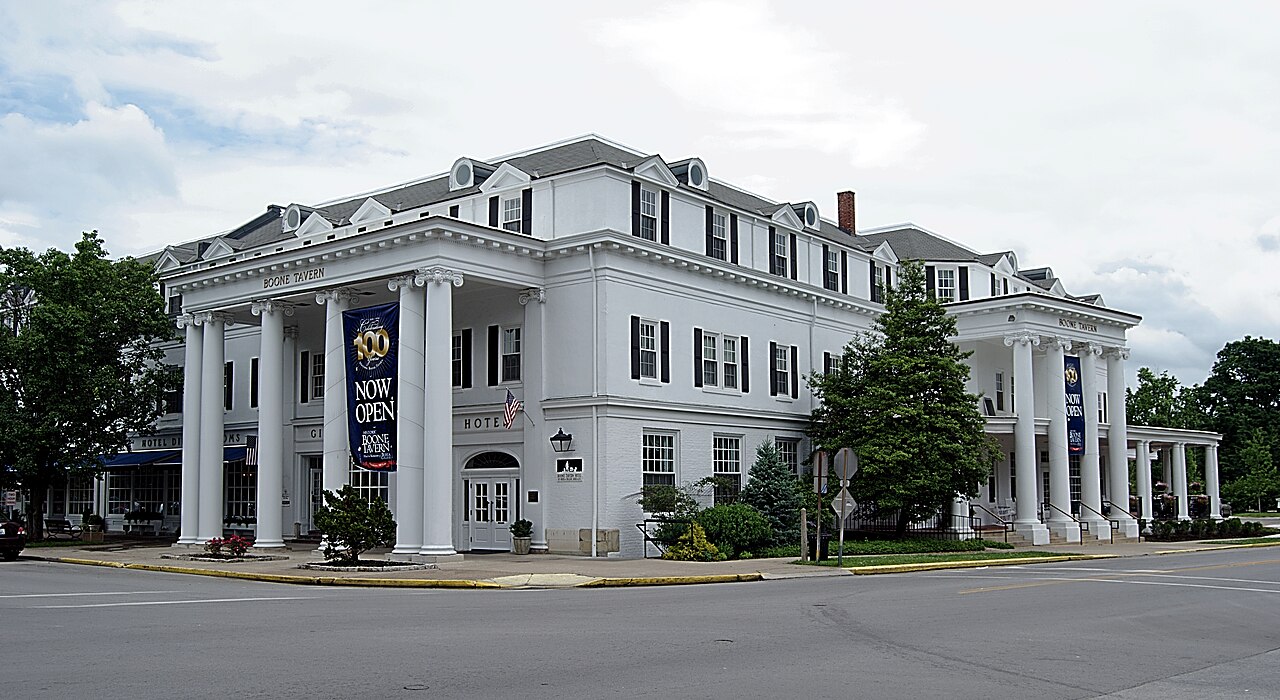 Photo of Boone Tavern Hotel