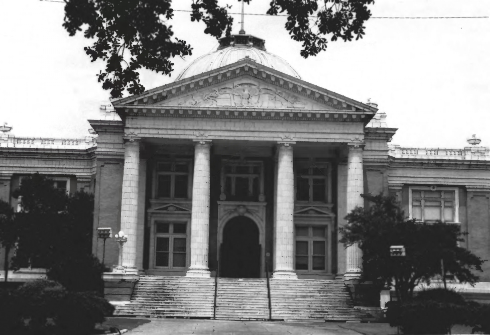 Photo of Calcasieu Parish Courthouse