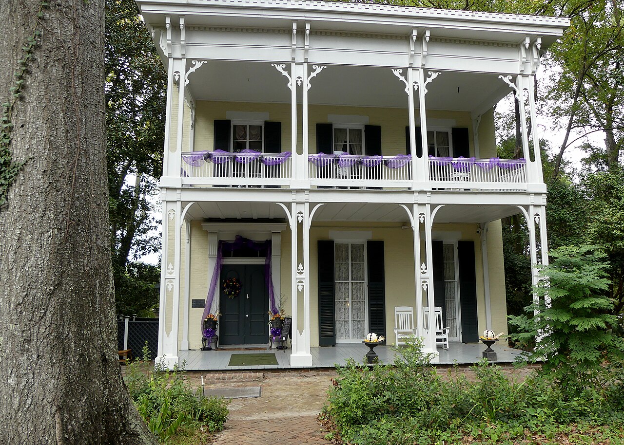 Photo of McRaven Tour Home