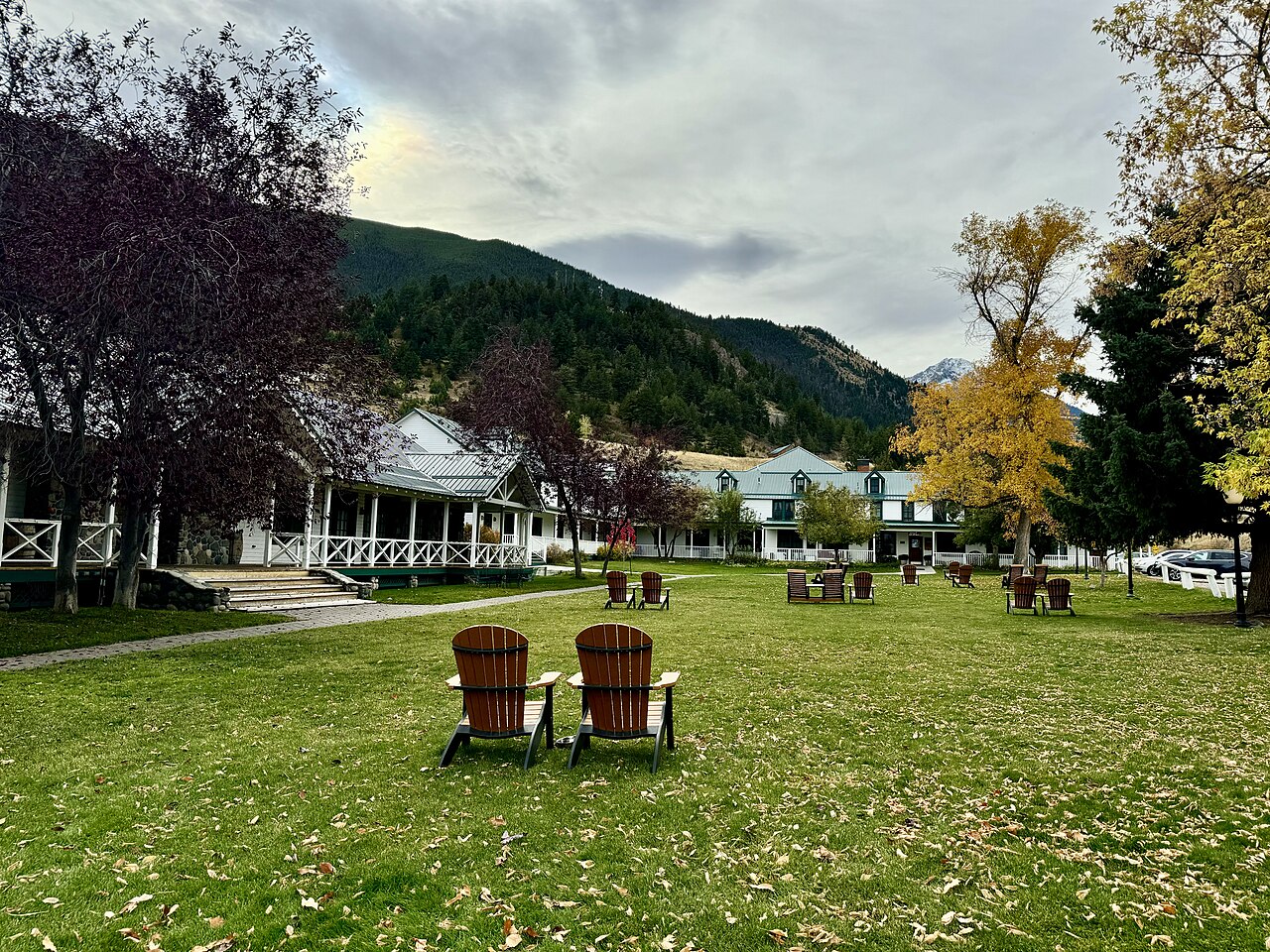 Photo of Chico Hot Springs Resort