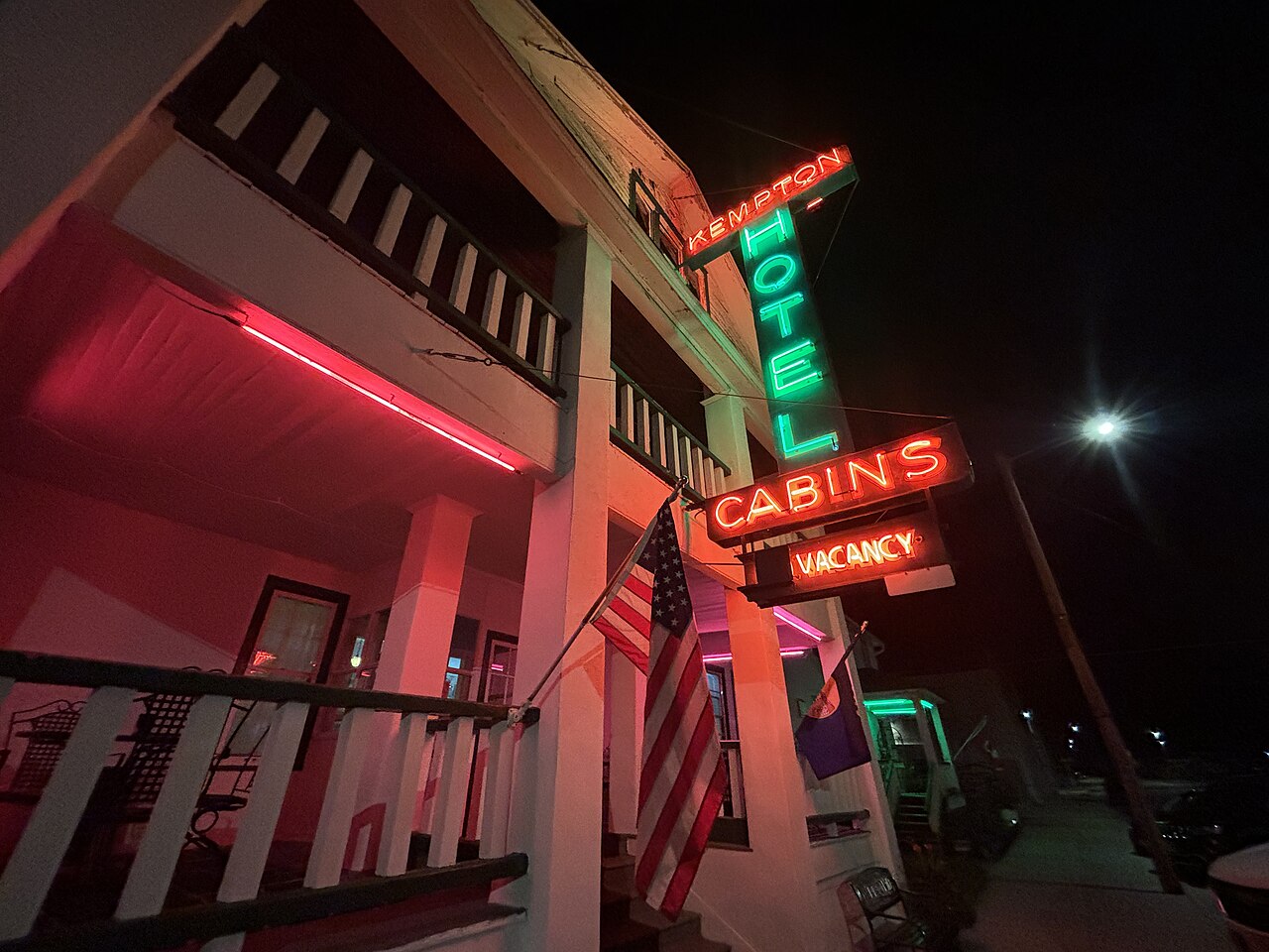 Photo of Kempton Hotel