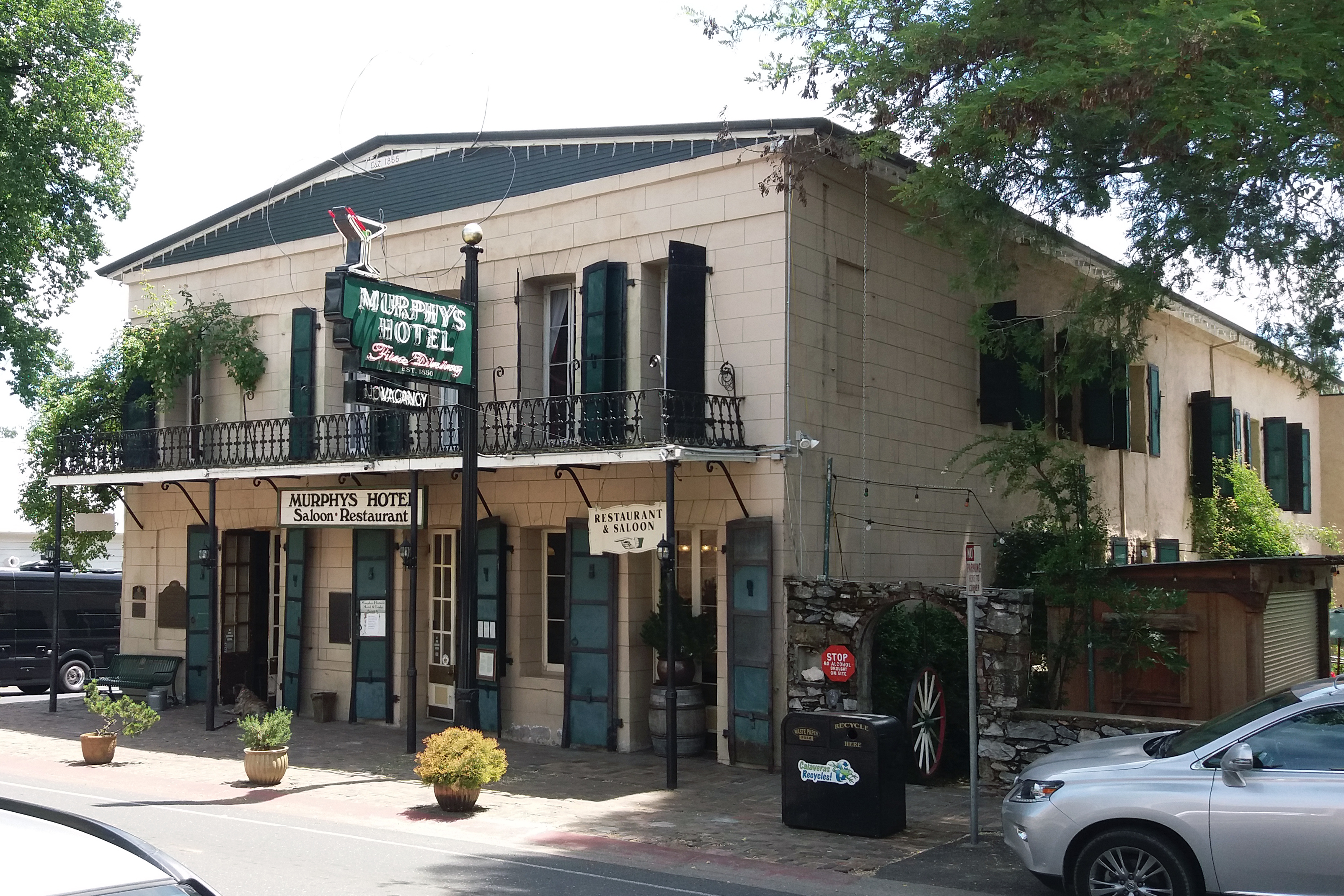 Photo of Murphys Historic Hotel