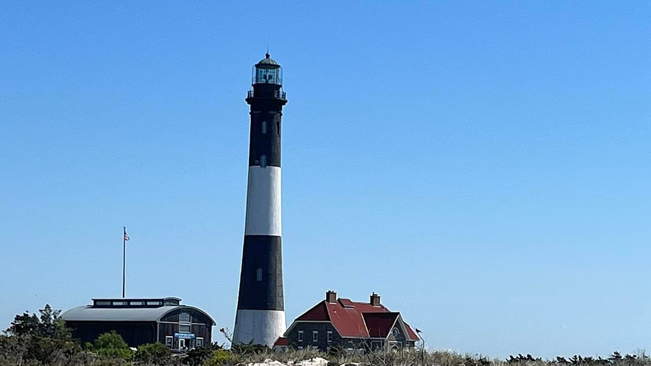 Photo of Fire Island Lighthouse