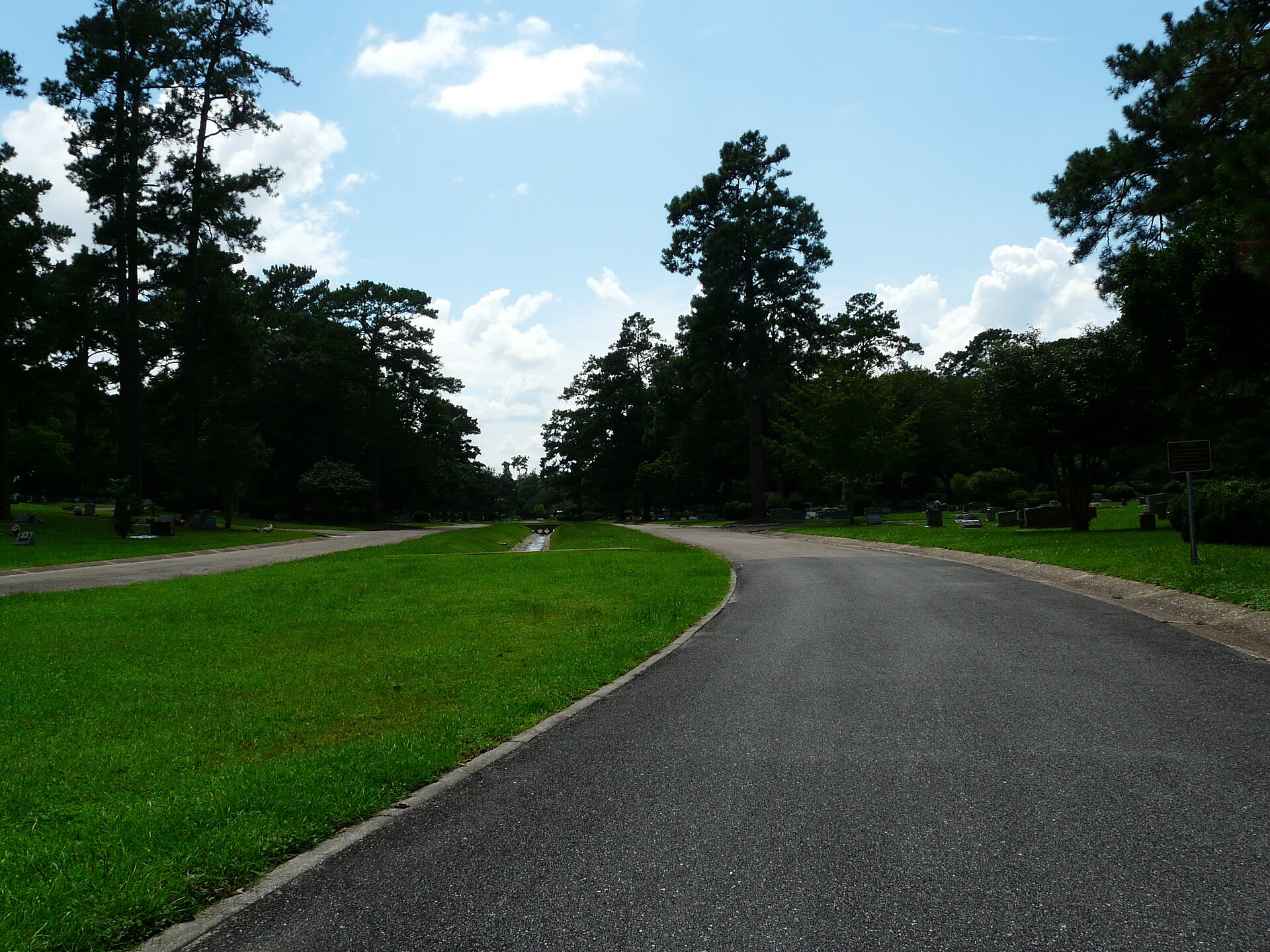 Photo of Oakland Cemetery