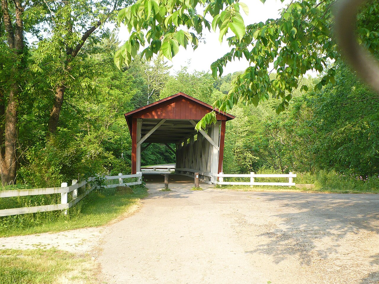Photo of Everett Covered Bridge
