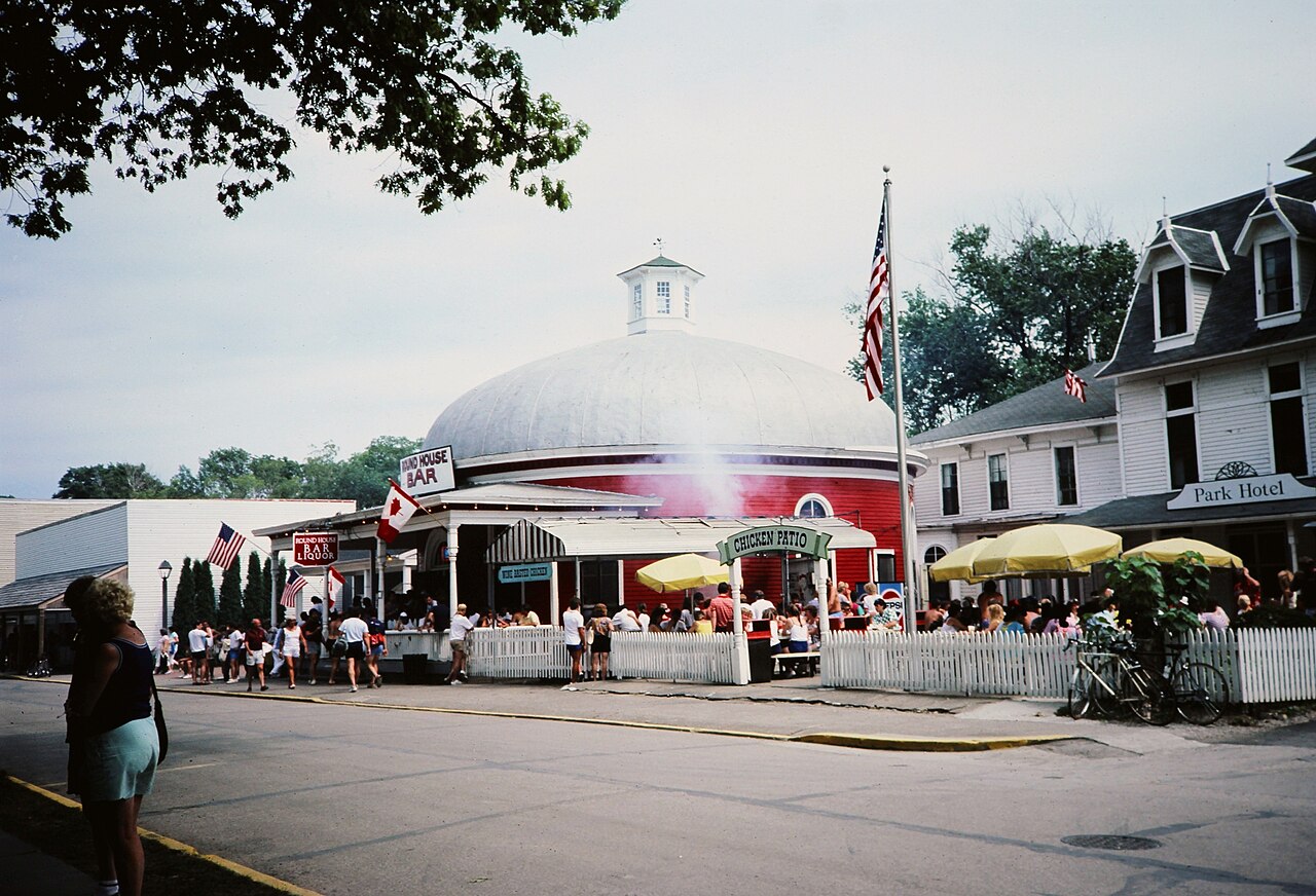 Photo of Park Hotel