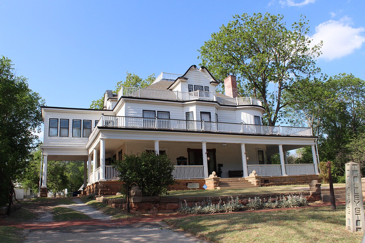 Photo of Stone Lion Inn