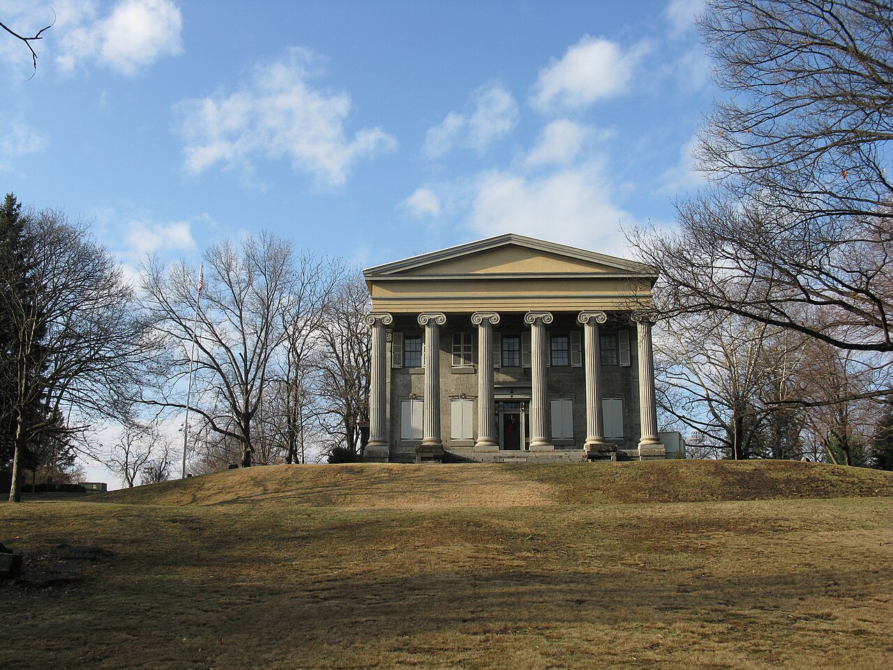 Photo of Baker Mansion