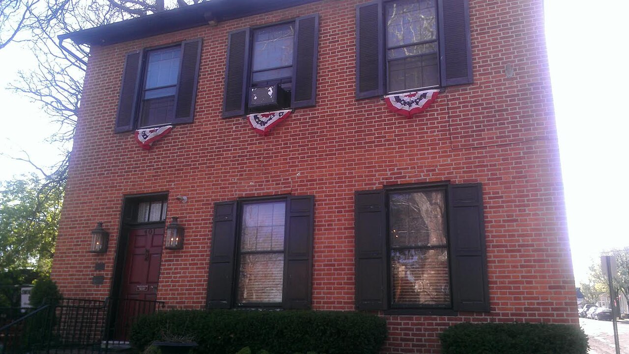 Photo of Farnsworth House Inn