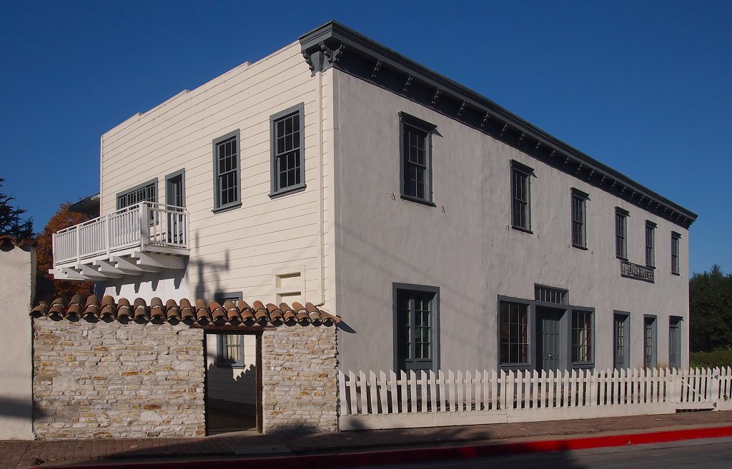 Photo of Robert Louis Stevenson House