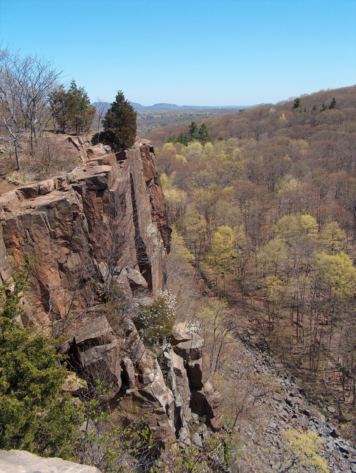 Photo of Sleeping Giant (Hobbomock)