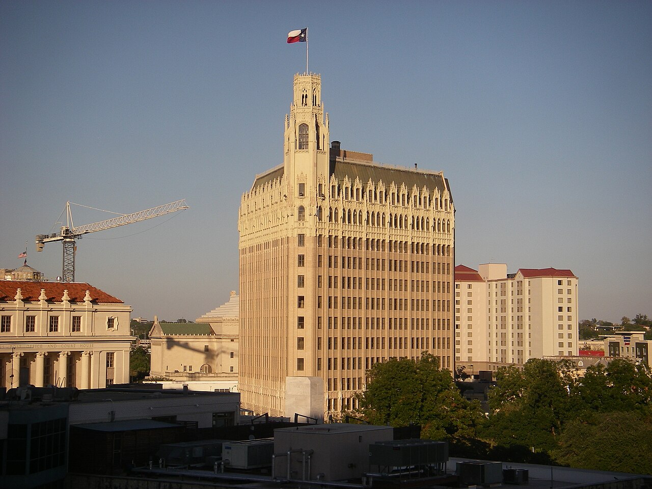 Photo of Emily Morgan Hotel