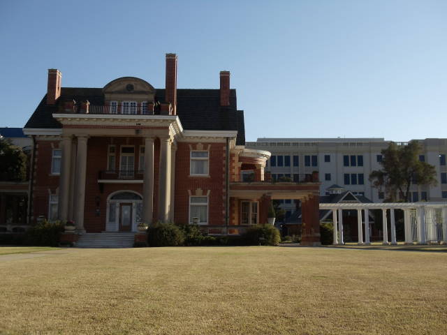 Photo of Thistle Hill (Wharton-Scott House)