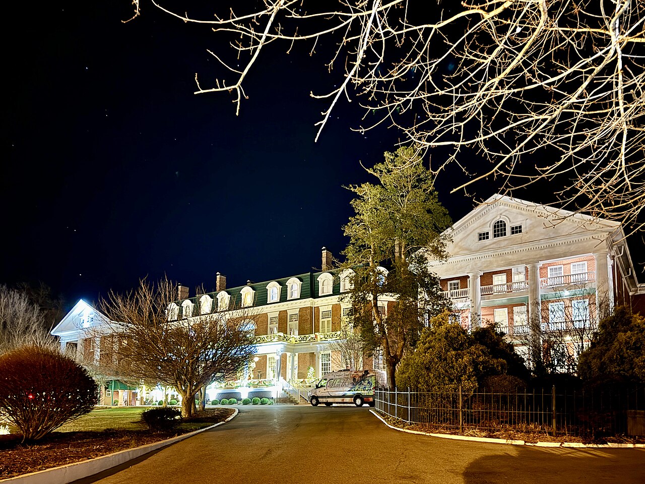 Photo of Martha Washington Inn & Spa