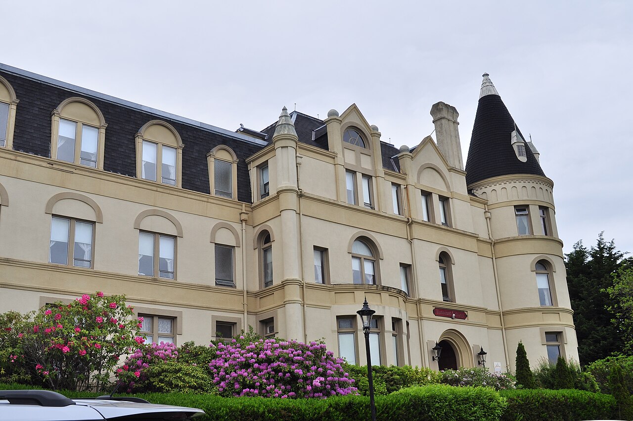 Photo of Manresa Castle