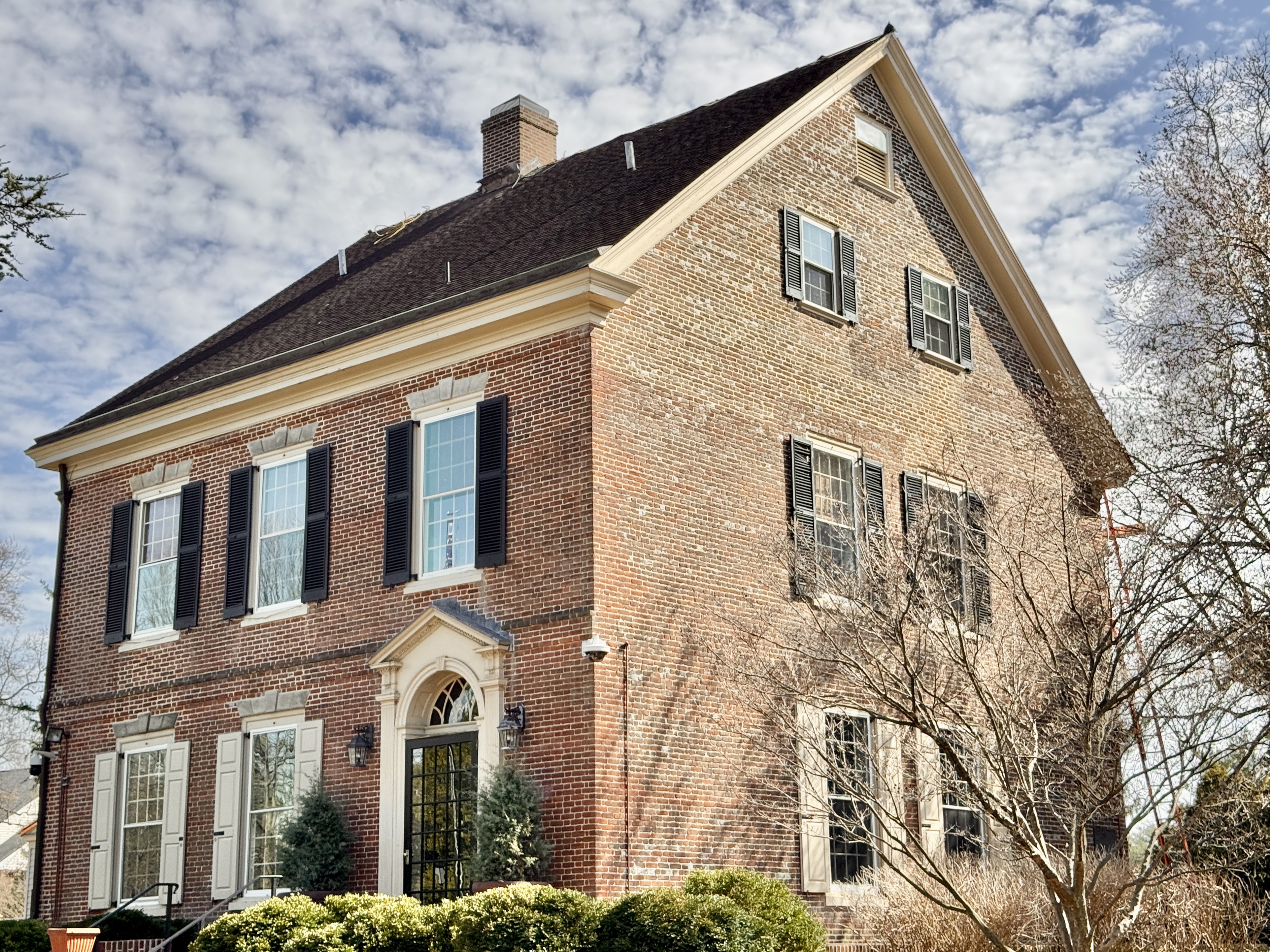 Photo of Woodburn (Governor's Mansion)