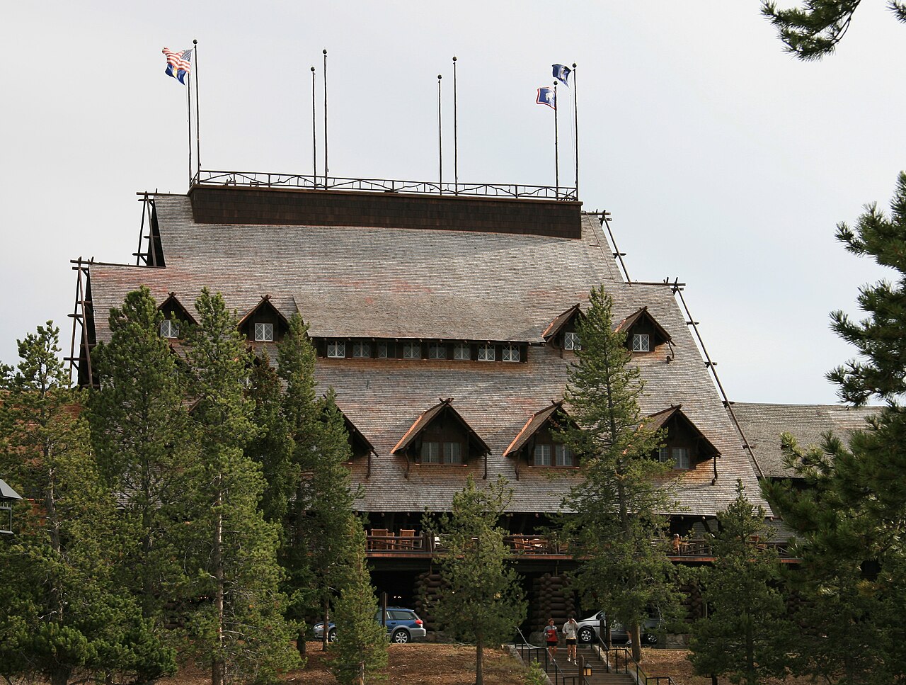 Photo of Old Faithful Inn